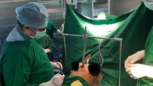 VATS-Thoracic Surgery- subxiphoid technique